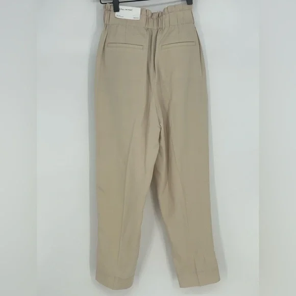 "NWT"Ann Tayor The Pull on Pant High Rise Ankle Beige Lyocell Sz.XXS Petite - Picture 2 of 12